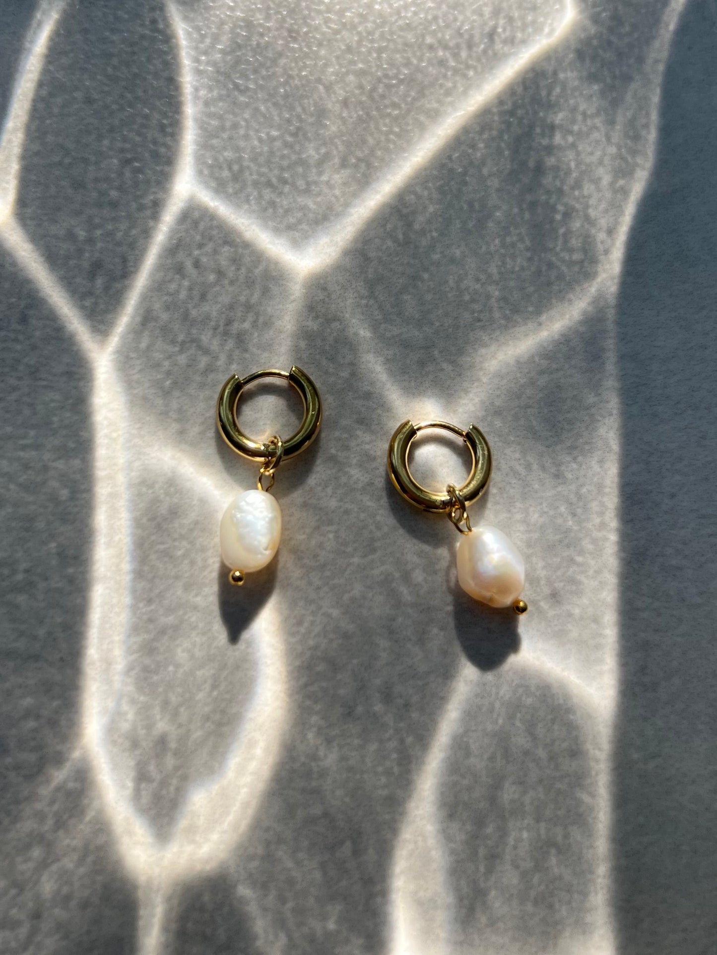 Gold Freshwater Pearl Huggies