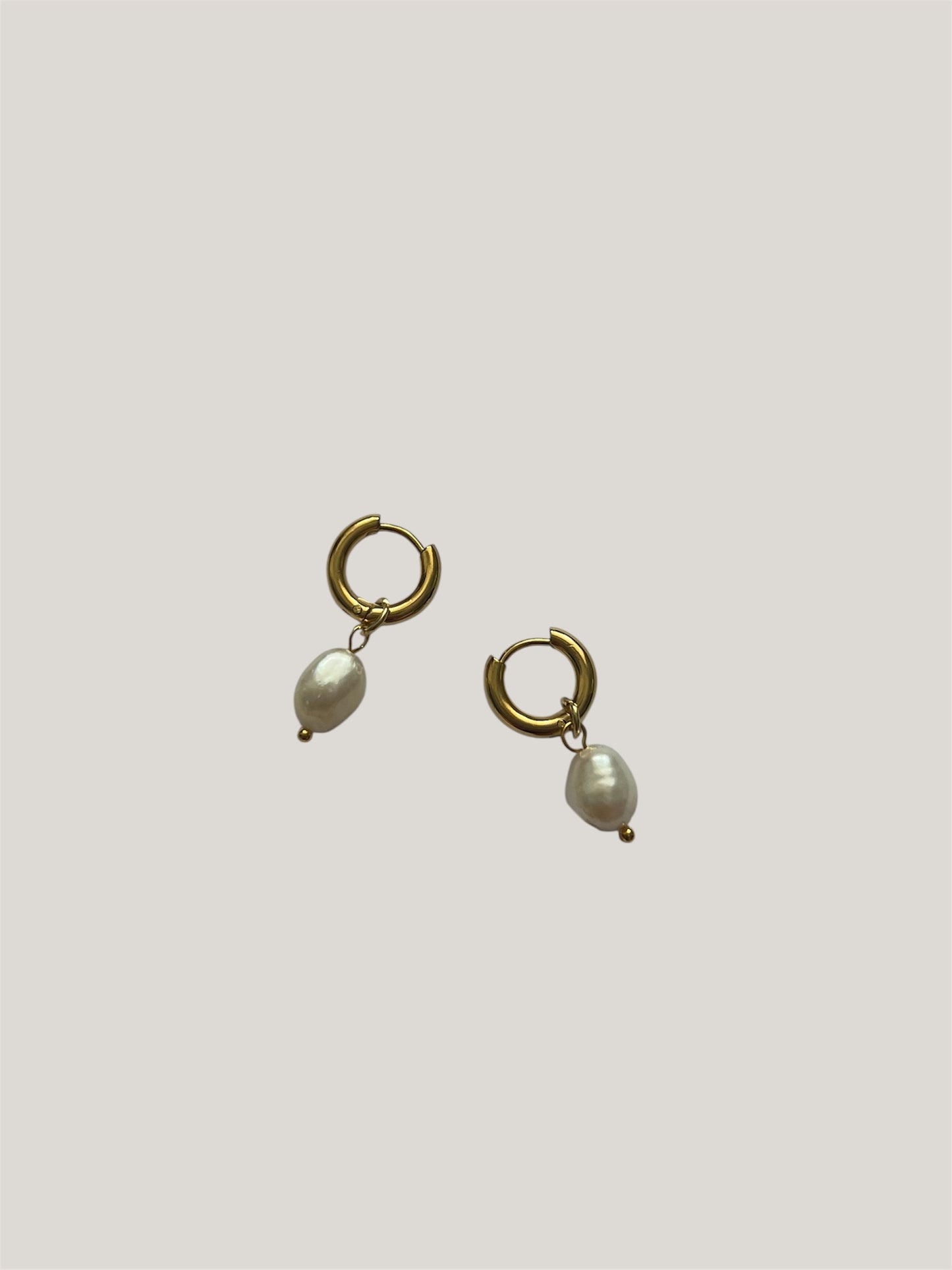 Gold Freshwater Pearl Huggies