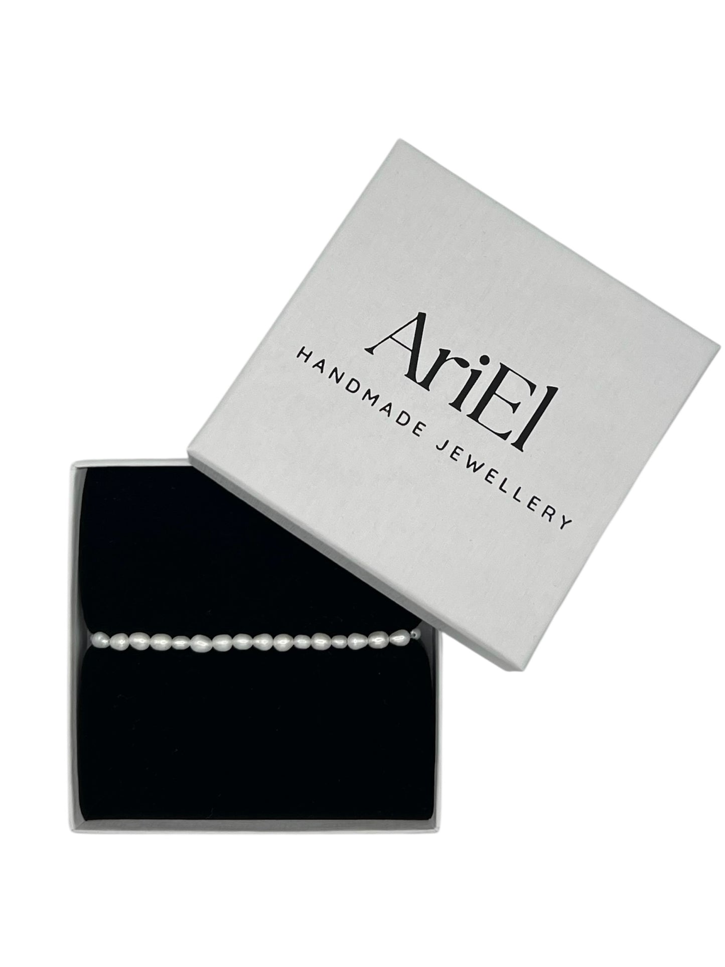 Ele Classic Pearl Bracelet