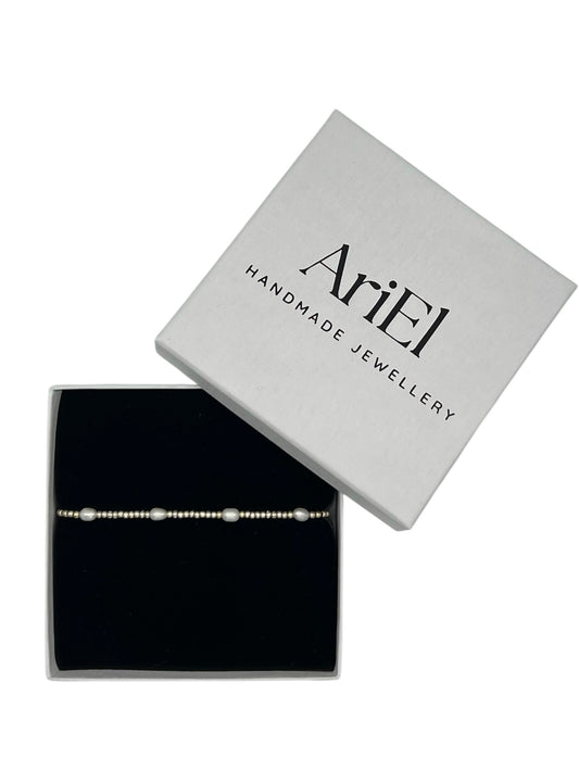 Ari Pearl Bracelet